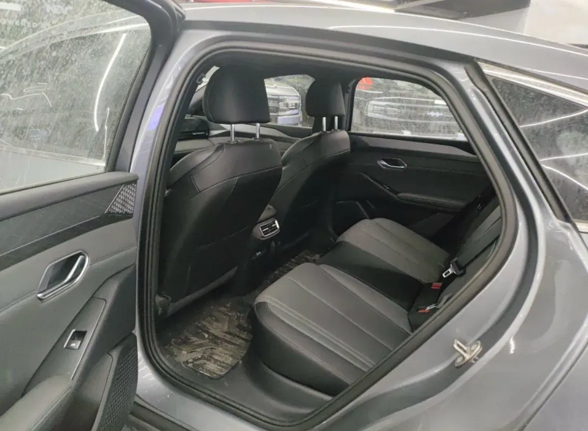 2025 BYD QinL BEV,autocango,china used car exporter,china ev exporter,chinese used car exporter,chinese used ev exporter