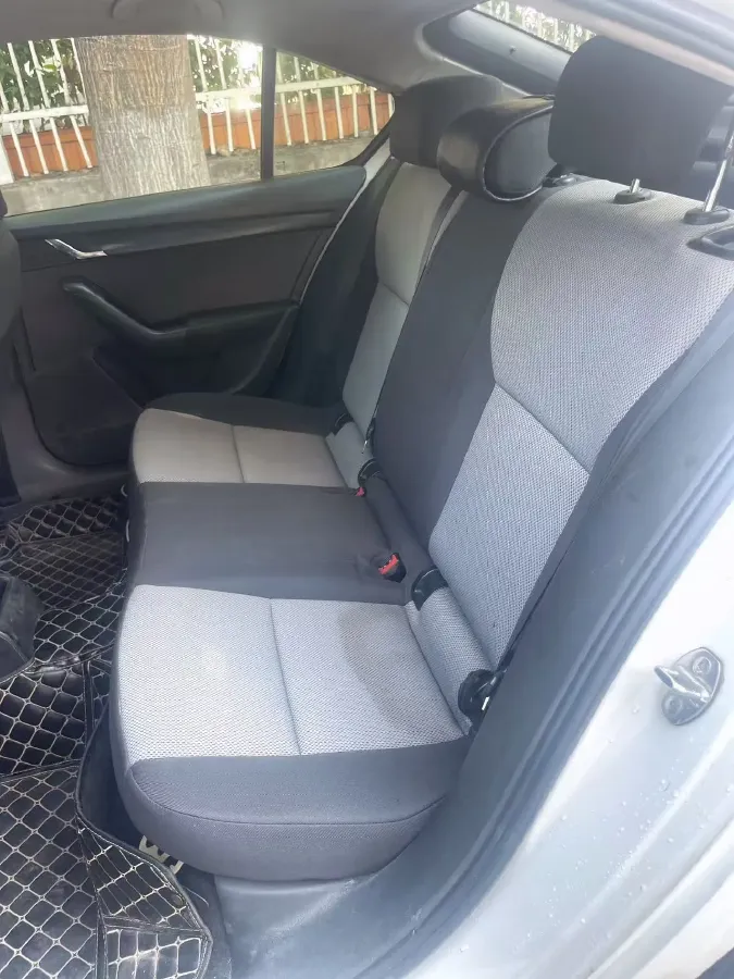 2017 Skoda Octavia 1.6L 110HP L4 5MT,autocango,china used car exporter,china ev exporter,chinese used car exporter,chinese used ev exporter