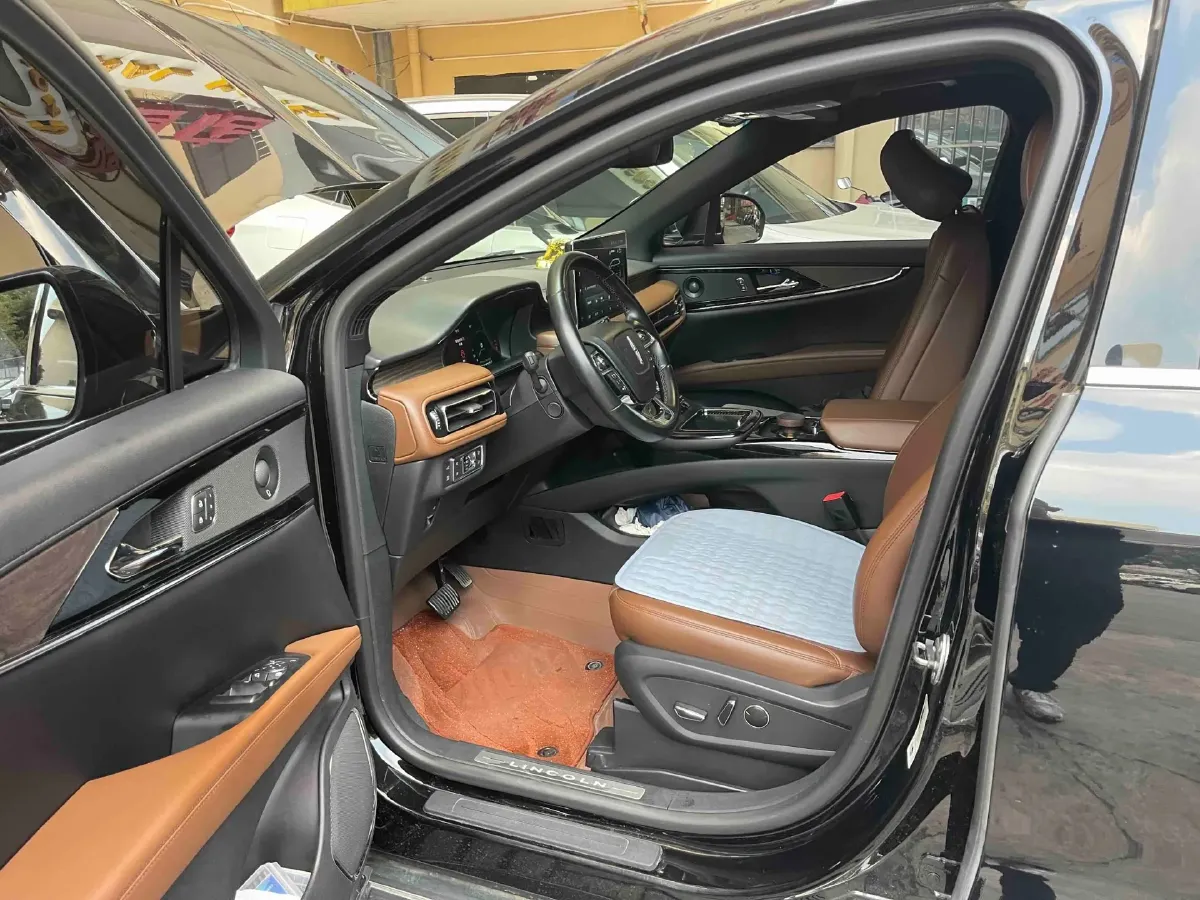 2021 Lincoln Nautilus 2.0T 245HP L4 8AT,autocango,china used car exporter,china ev exporter,chinese used car exporter,chinese used ev exporter