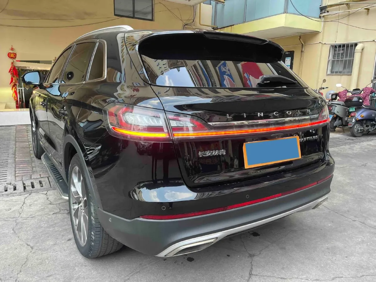 2021 Lincoln Nautilus 2.0T 245HP L4 8AT,autocango,china used car exporter,china ev exporter,chinese used car exporter,chinese used ev exporter