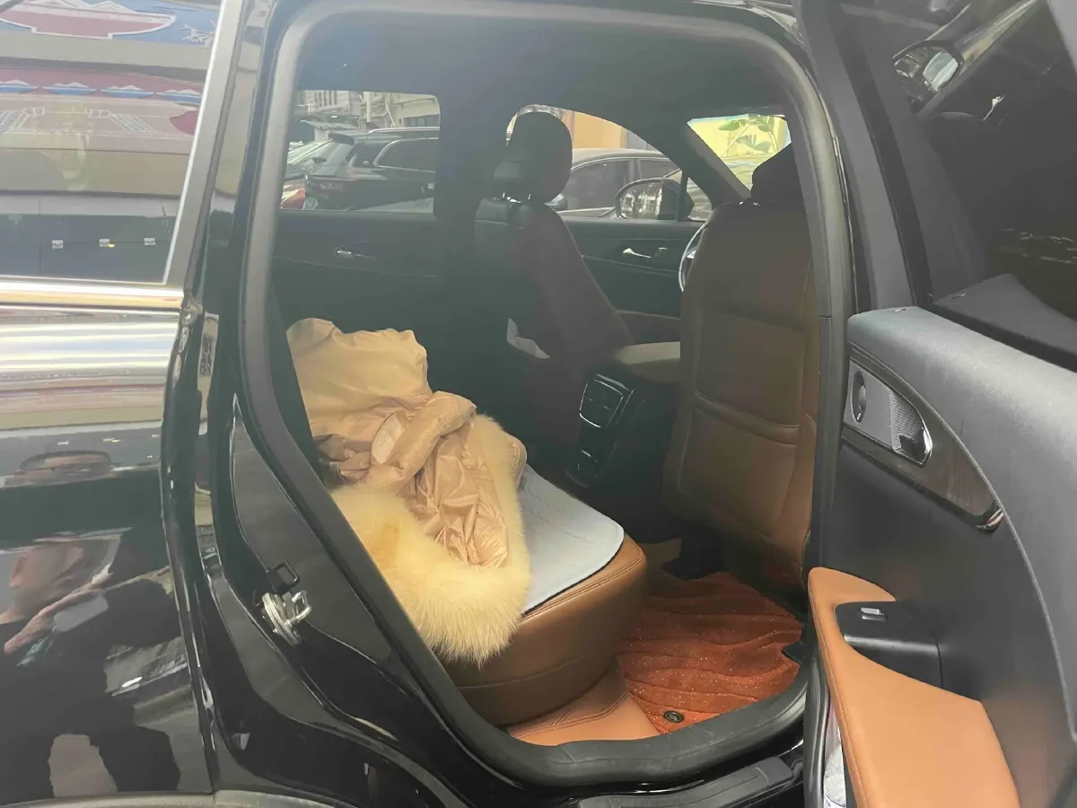 2021 Lincoln Nautilus 2.0T 245HP L4 8AT,autocango,china used car exporter,china ev exporter,chinese used car exporter,chinese used ev exporter