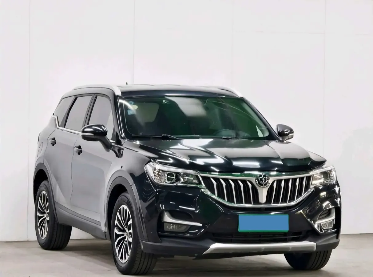 2018 Brilliance Auto V6 1.5T 150HP L4 7DCT,autocango,china used car exporter,china ev exporter,chinese used car exporter,chinese used ev exporter