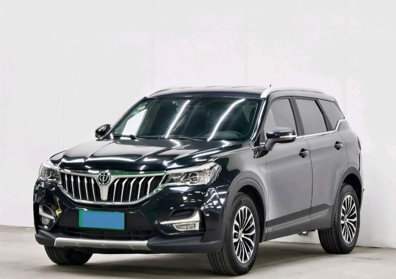 2018 Brilliance Auto V6 1.5T 150HP L4 7DCT,autocango,china used car exporter,china ev exporter,chinese used car exporter,chinese used ev exporter