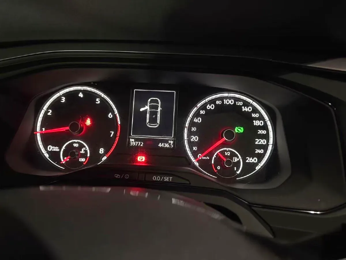 2023 Volkswagen Polo 1.5L 113HP L4 6AT,autocango,china used car exporter,china ev exporter,chinese used car exporter,chinese used ev exporter