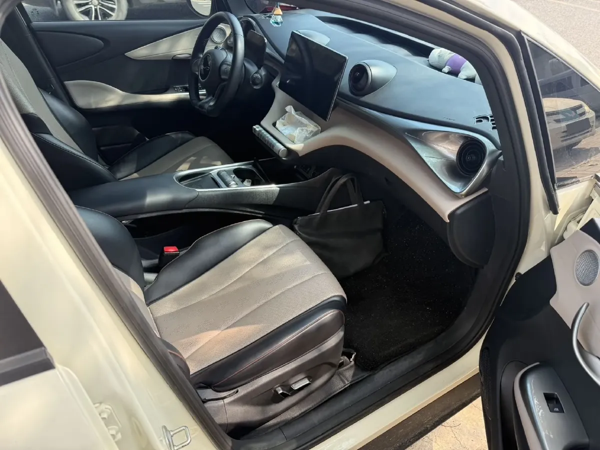 2023 BYD Dolphin BEV 44.928KWH,autocango,china used car exporter,china ev exporter,chinese used car exporter,chinese used ev exporter