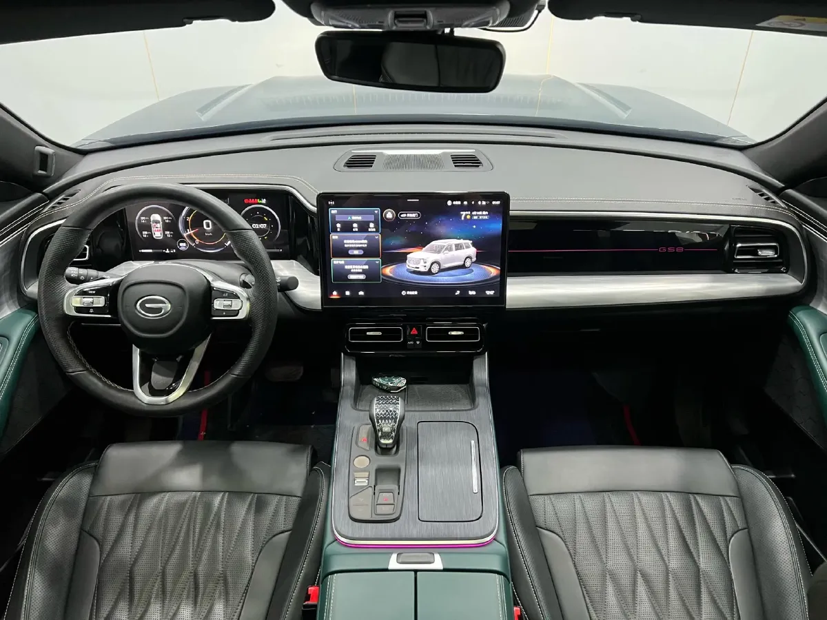 2022 GAC Trumpchi GS8 2.0T 252HP L4 8AT,autocango,china used car exporter,china ev exporter,chinese used car exporter,chinese used ev exporter