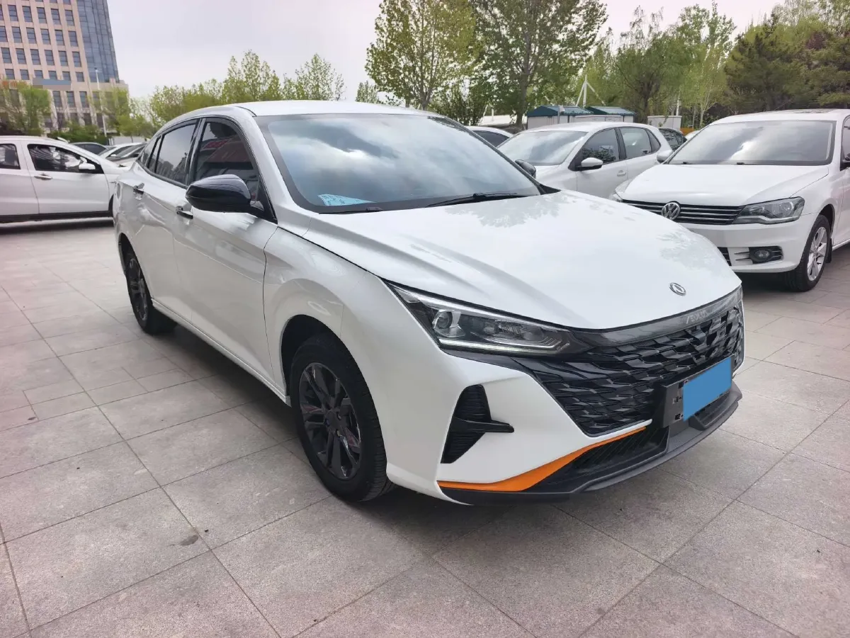 2023 DongFeng Aeolus YiXuan 1.5L 125HP L4 5MT,autocango,china used car exporter,china ev exporter,chinese used car exporter,chinese used ev exporter