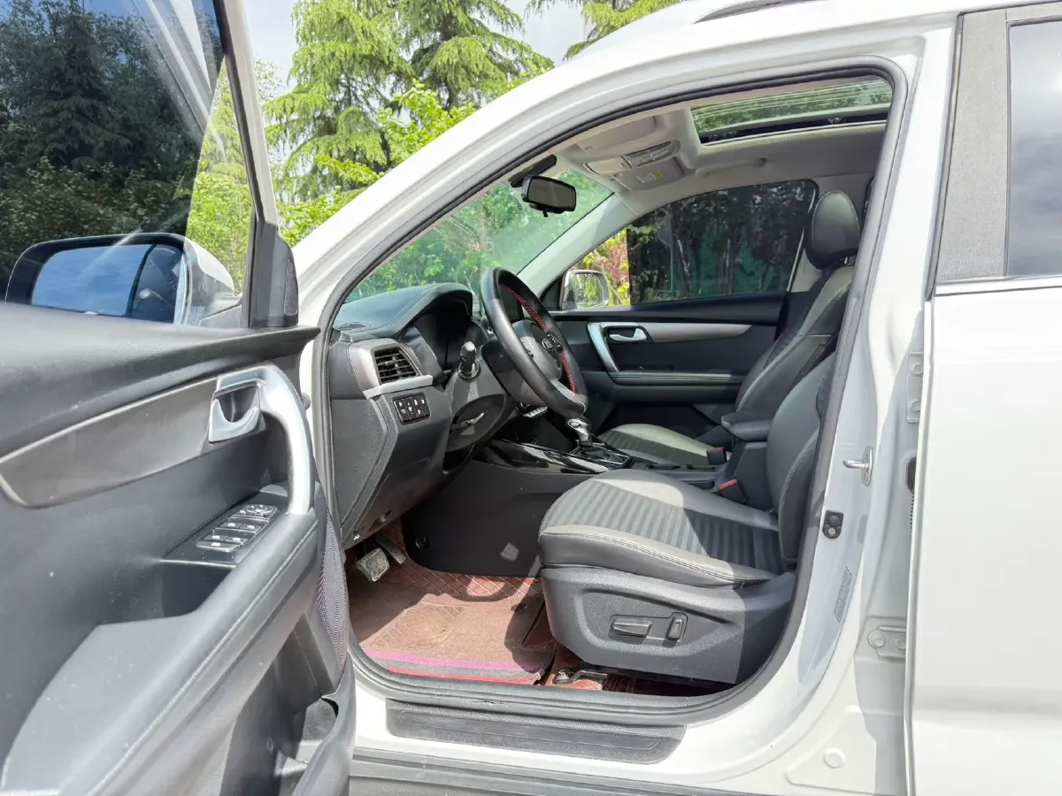 2018 Kia Sportage R 2.0L 160HP L4 6AT,autocango,china used car exporter,china ev exporter,chinese used car exporter,chinese used ev exporter