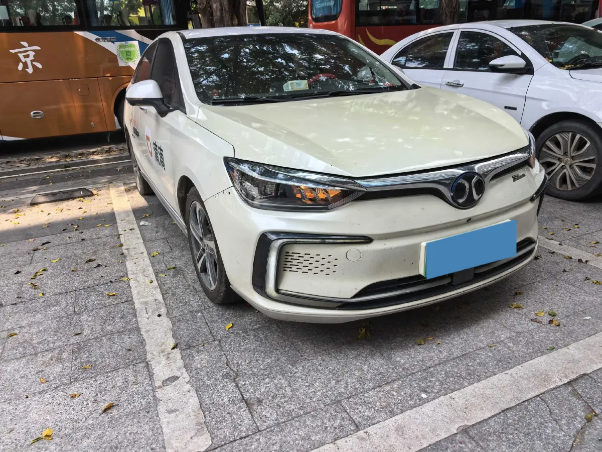 2018 BeiJing Auto EU5 BEV 53.66KWH,autocango,china used car exporter,china ev exporter,chinese used car exporter,chinese used ev exporter
