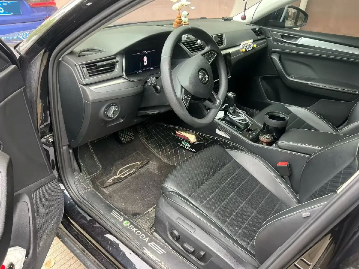 2019 BYD Song MAX 1.5T 154HP L4 6DCT PHEV 15.98KWH,autocango,china used car exporter,china ev exporter,chinese used car exporter,chinese used ev exporter