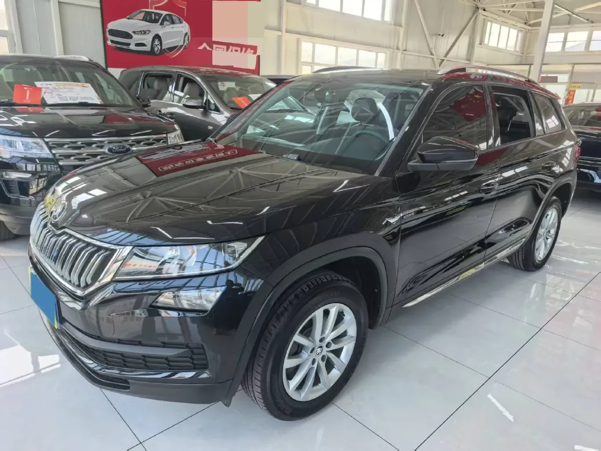 2019 Buick EnvisionPlus 1.5T 169HP L4 7DCT,autocango,china used car exporter,china ev exporter,chinese used car exporter,chinese used ev exporter