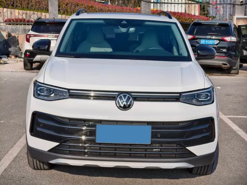 2025 Volkswagen Tharu 1.5L 110HP L4 6AT,autocango,china used car exporter,china ev exporter,chinese used car exporter,chinese used ev exporter
