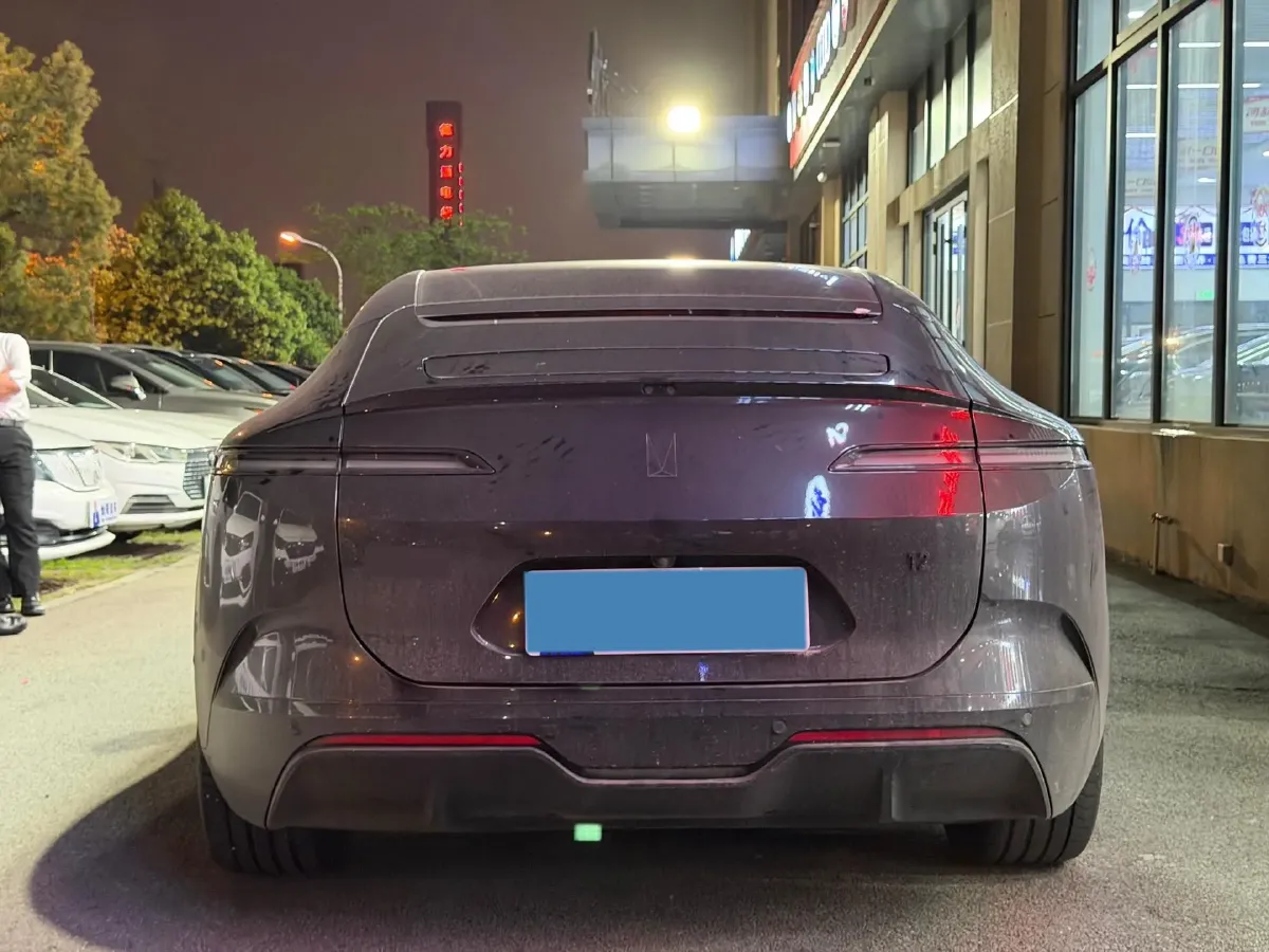 2025 Avatr 12 1.5T 156HP L4 REEV 39.05KWH,autocango,china used car exporter,china ev exporter,chinese used car exporter,chinese used ev exporter