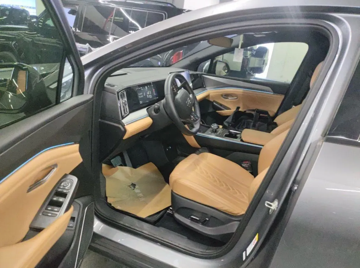 2025 BYD SongL DM-i 1.5L 101HP L4 E-CVT PHEV 26.6KWH,autocango,china used car exporter,china ev exporter,chinese used car exporter,chinese used ev exporter