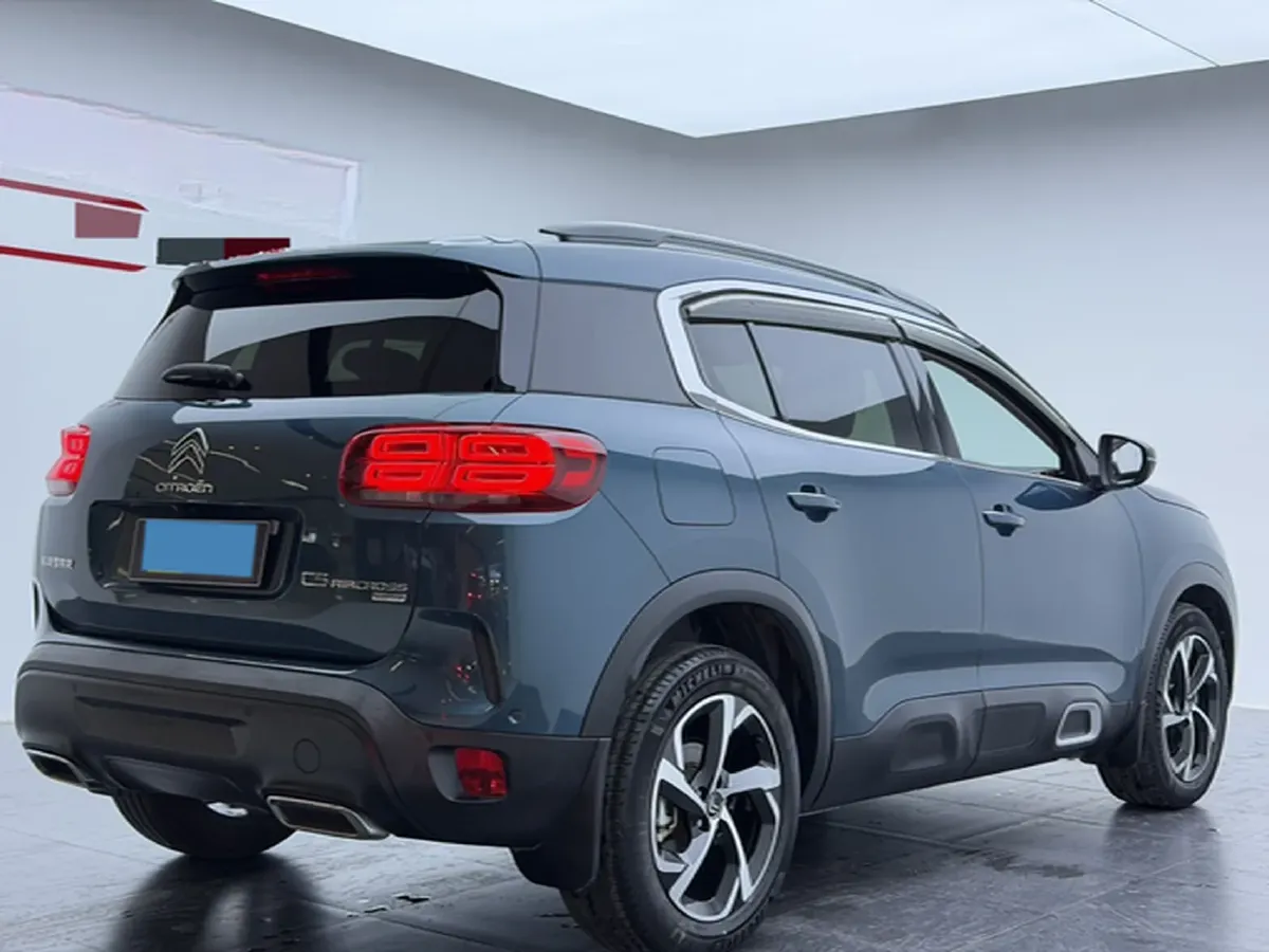 2021 Citroen C5 Aircross 1.8T 211HP L4 8AT,autocango,china used car exporter,china ev exporter,chinese used car exporter,chinese used ev exporter