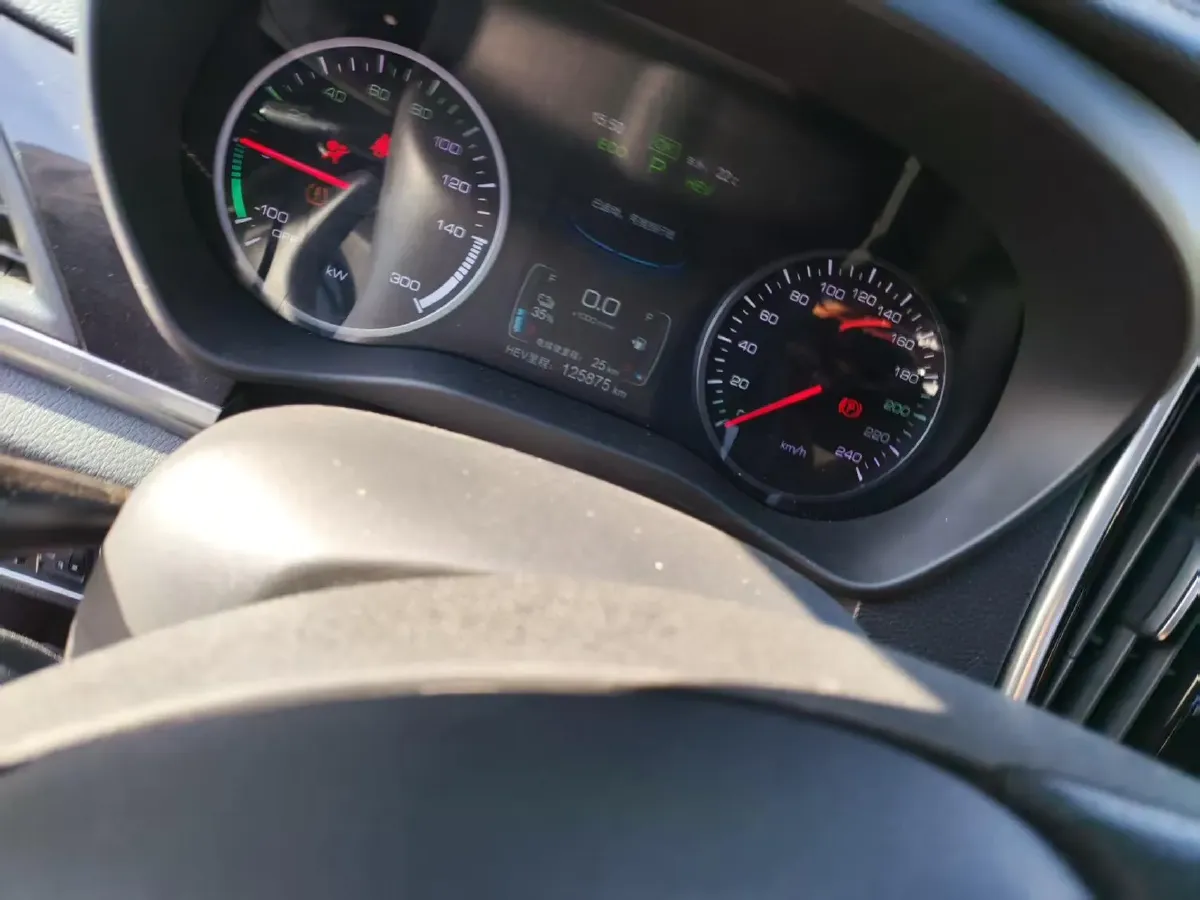 2017 BYD Qin 1.5T 154HP L4 6DCT PHEV 15.2KWH,autocango,china used car exporter,china ev exporter,chinese used car exporter,chinese used ev exporter