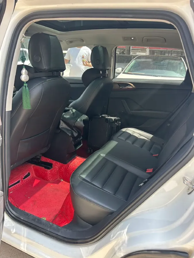 2021 Volkswagen Tharu 1.4T 150HP L4 7DCT,autocango,china used car exporter,china ev exporter,chinese used car exporter,chinese used ev exporter