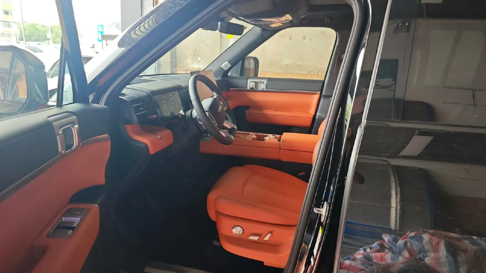 2025 FangChengBao Tai 7 1.5T 156HP L4 E-CVT PHEV,autocango,china used car exporter,china ev exporter,chinese used car exporter,chinese used ev exporter