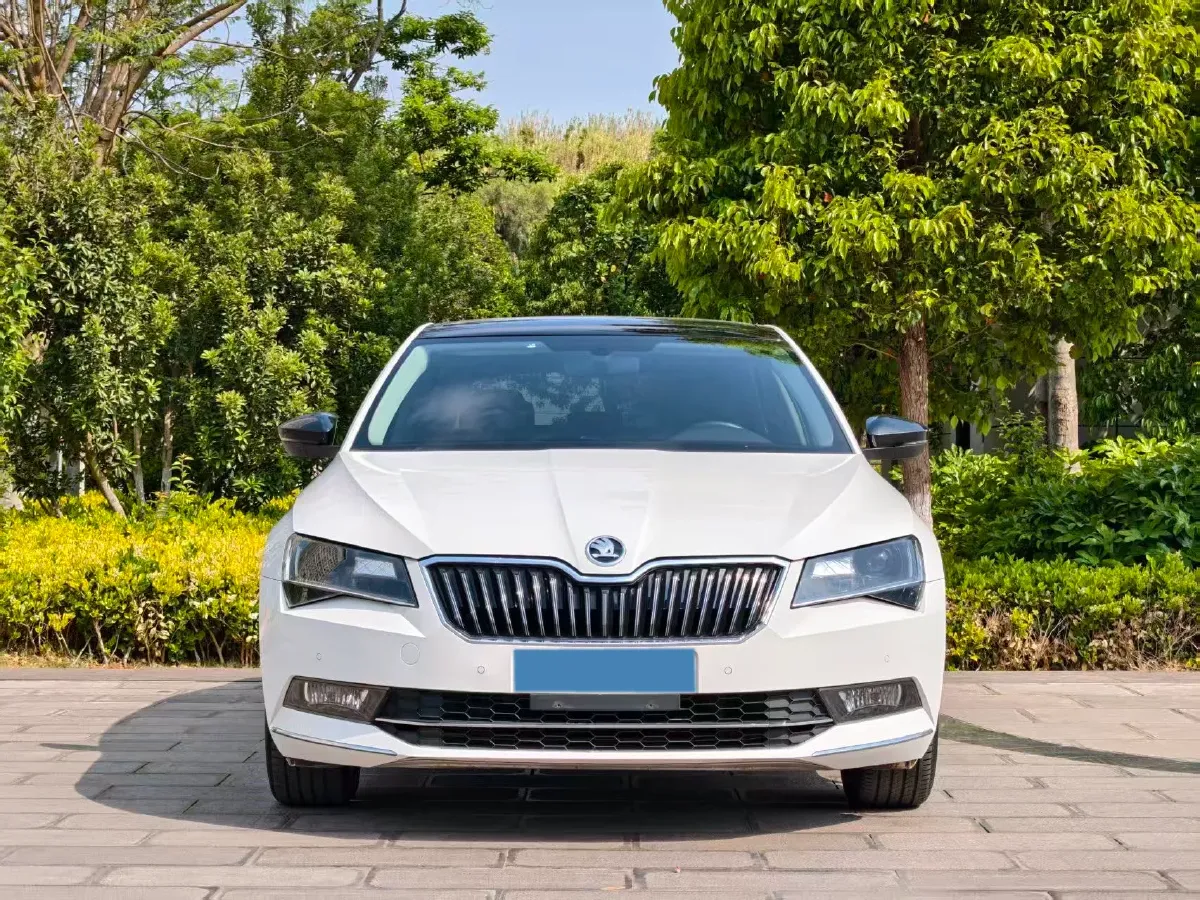 2018 Nissan Terra 2.5L 184HP L4 7AT,autocango,china used car exporter,china ev exporter,chinese used car exporter,chinese used ev exporter