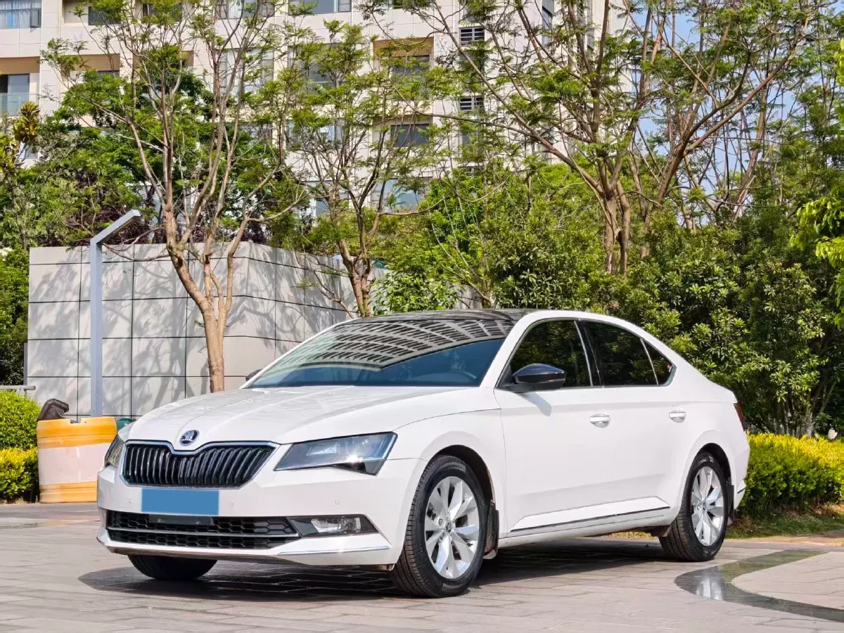 2018 Nissan Terra 2.5L 184HP L4 7AT,autocango,china used car exporter,china ev exporter,chinese used car exporter,chinese used ev exporter