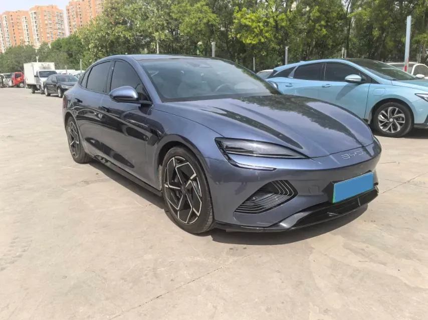 2022 AITO AITO M5 Range Extended 125HP REEV 40KWH,autocango,china used car exporter,china ev exporter,chinese used car exporter,chinese used ev exporter