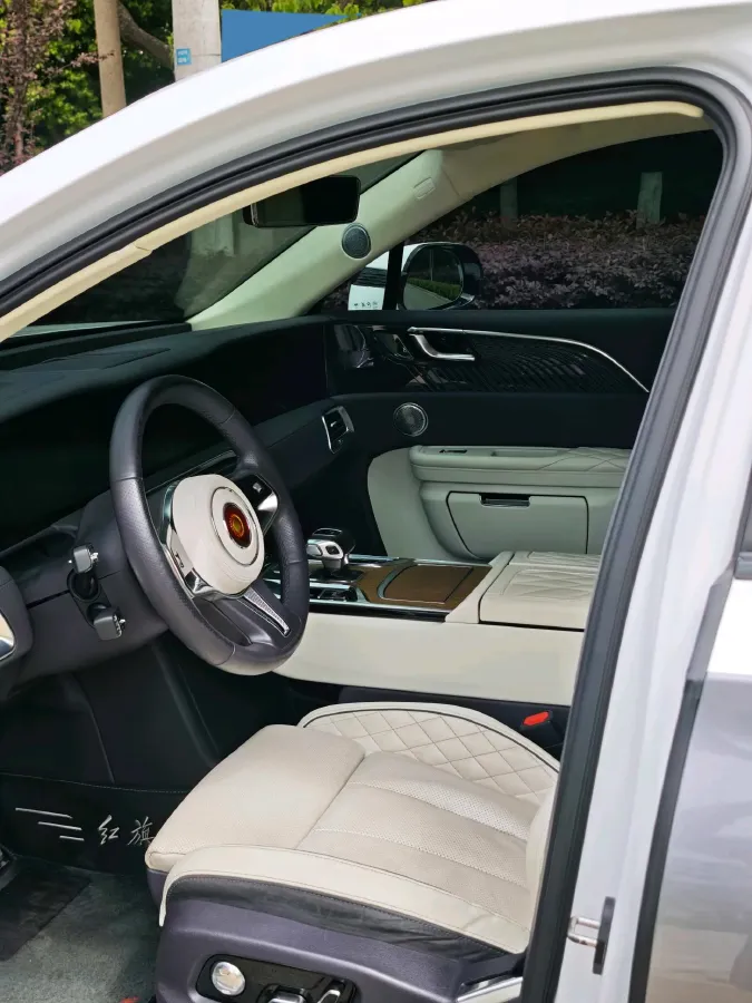 2021 HongQi E-HS9 BEV 99KWH,autocango,china used car exporter,china ev exporter,chinese used car exporter,chinese used ev exporter