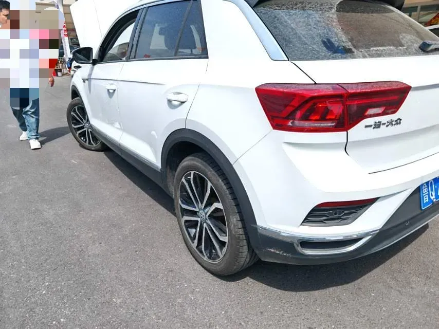 2019 Volkswagen T-Roc 1.4T 150HP L4 7DCT,autocango,china used car exporter,china ev exporter,chinese used car exporter,chinese used ev exporter