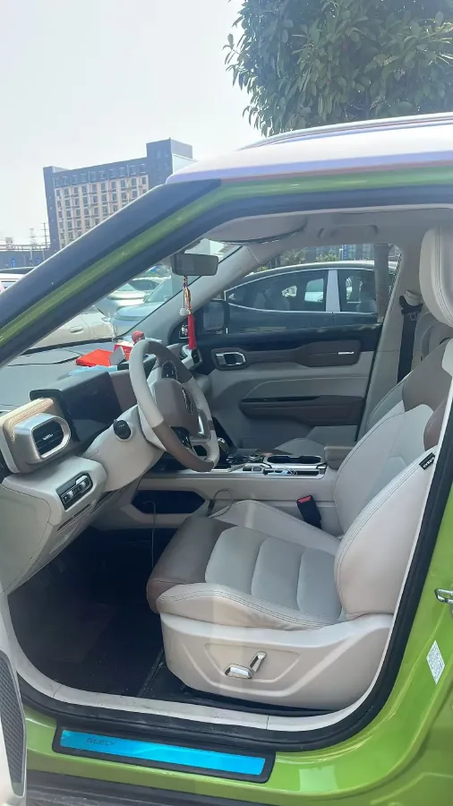 2020 Geely ICON 1.5T 177HP L3 7DCT,autocango,china used car exporter,china ev exporter,chinese used car exporter,chinese used ev exporter