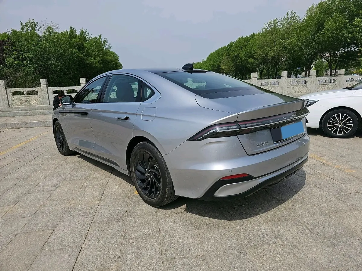 2024 Lincoln Z 2.0T 294HP L4 E-CVT Hybrid,autocango,china used car exporter,china ev exporter,chinese used car exporter,chinese used ev exporter