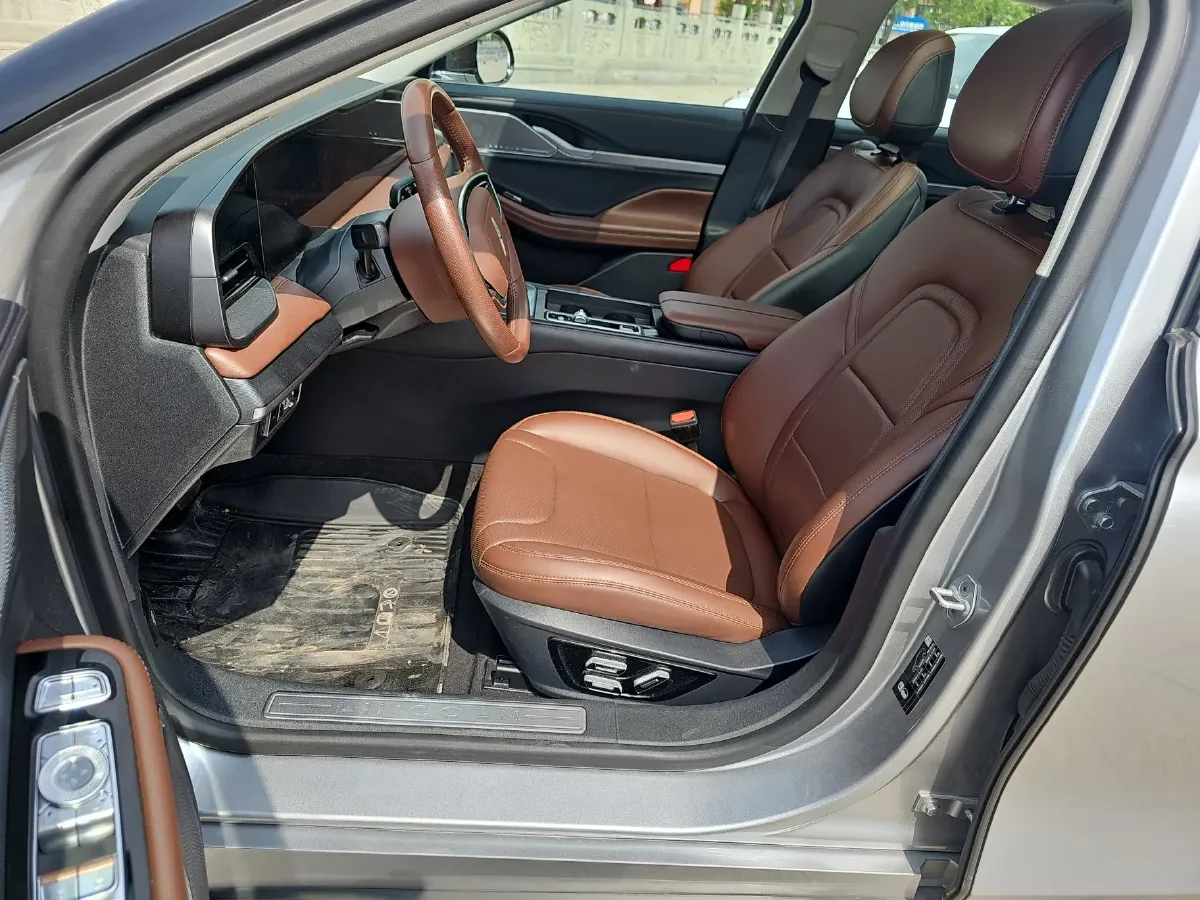 2024 Lincoln Z 2.0T 294HP L4 E-CVT Hybrid,autocango,china used car exporter,china ev exporter,chinese used car exporter,chinese used ev exporter