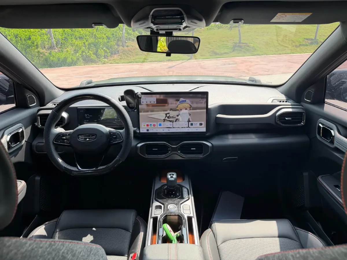 2025 Geely Cowboy 1.5T 181HP L4 7DCT,autocango,china used car exporter,china ev exporter,chinese used car exporter,chinese used ev exporter