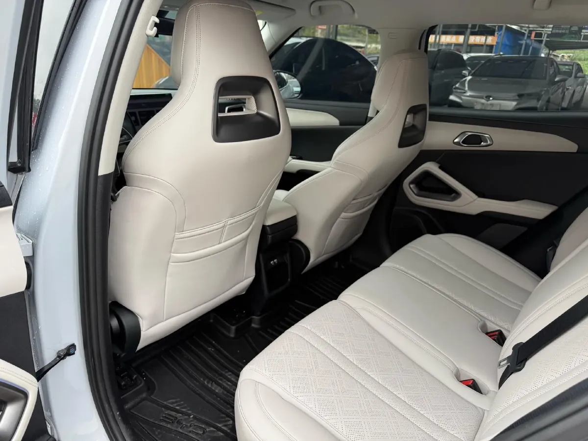 2024 BYD YuanUP BEV 45.12KWH,autocango,china used car exporter,china ev exporter,chinese used car exporter,chinese used ev exporter