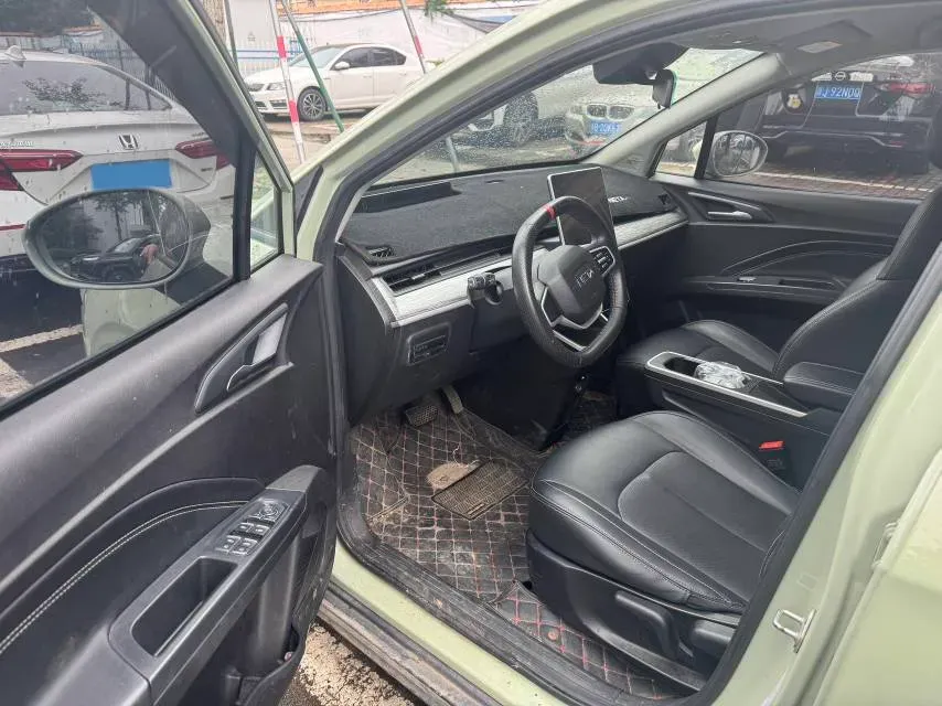 2022 Leapmotor T03 BEV 41KWH,autocango,china used car exporter,china ev exporter,chinese used car exporter,chinese used ev exporter