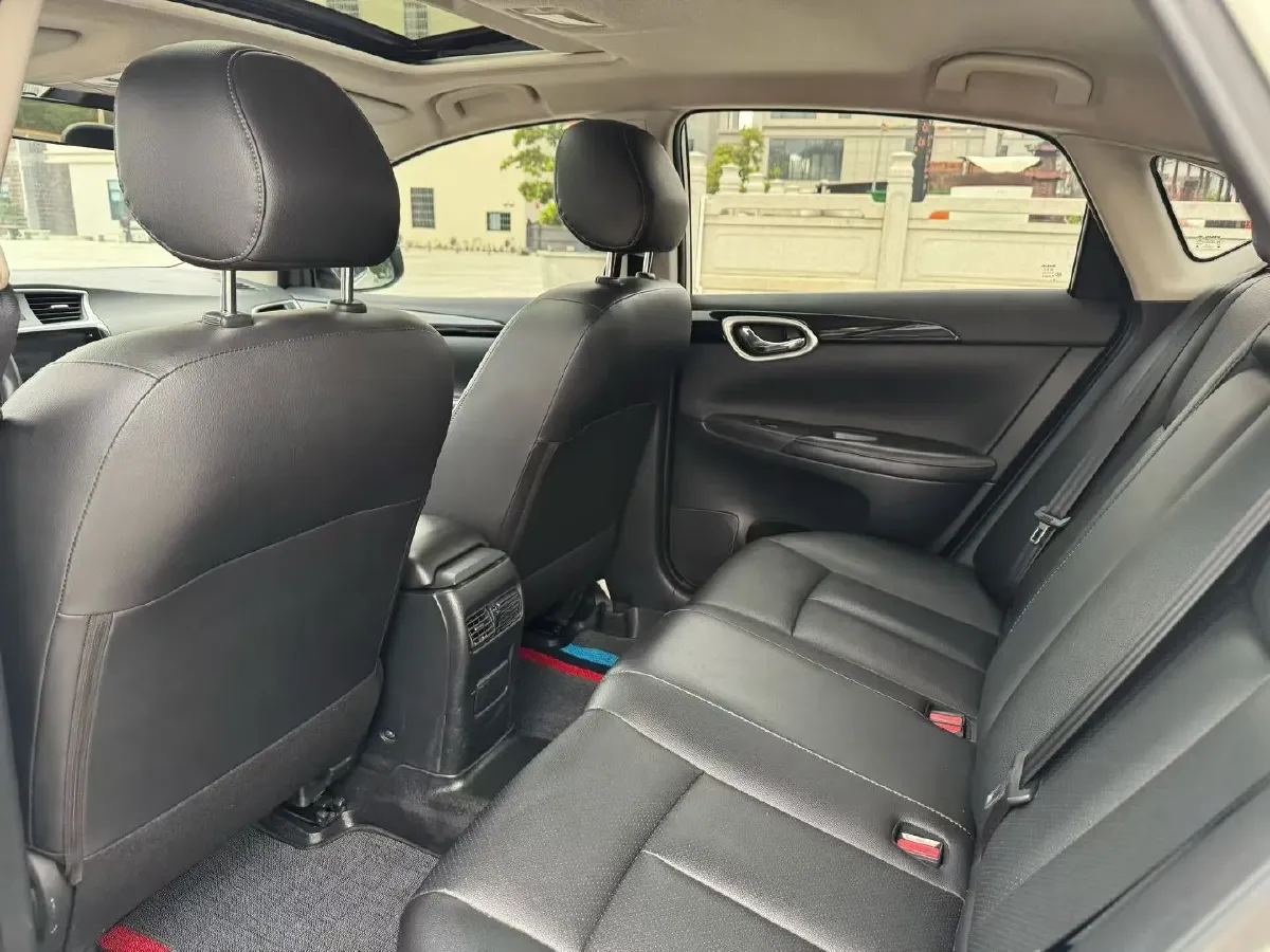 2021 Nissan Sylphy 1.6L 122HP L4 5MT,autocango,china used car exporter,china ev exporter,chinese used car exporter,chinese used ev exporter