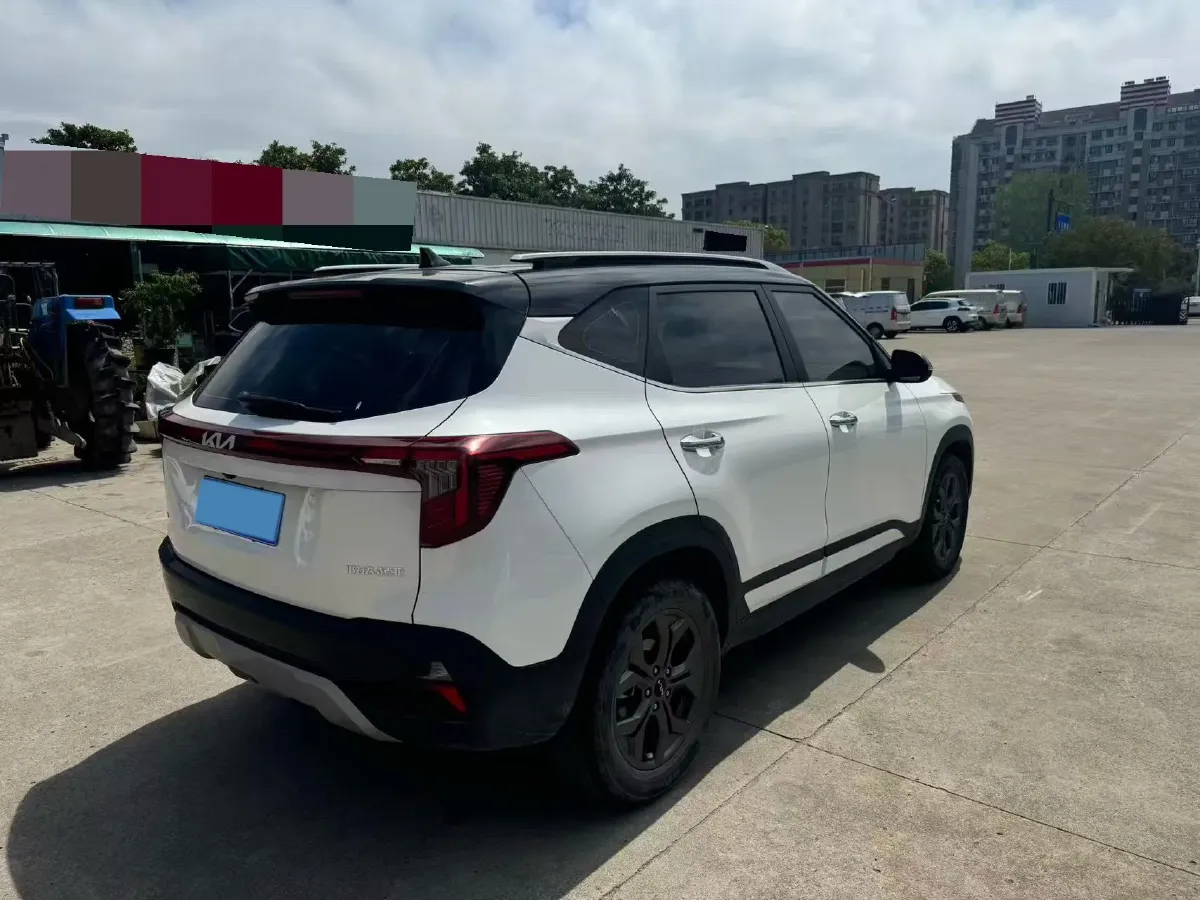 2023 Kia Seltos 1.5L 115HP L4 CVT,autocango,china used car exporter,china ev exporter,chinese used car exporter,chinese used ev exporter