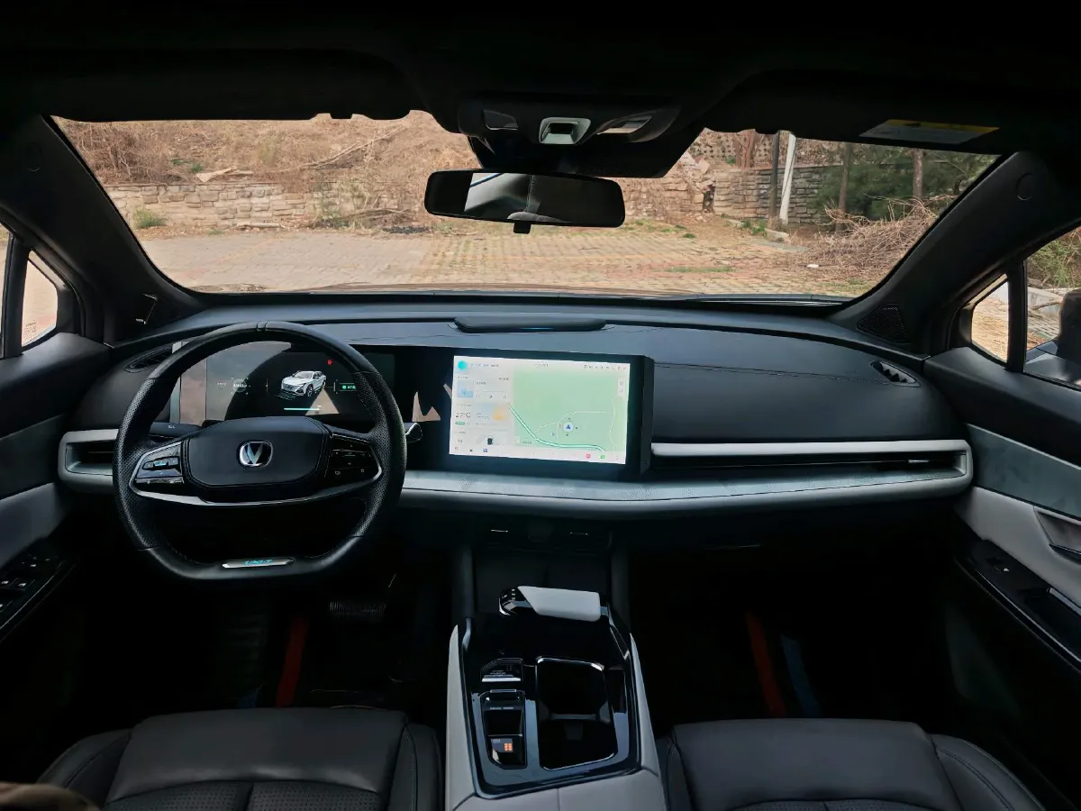 2023 ChangAn UNI-T 1.5T 188HP L4 7DCT,autocango,china used car exporter,china ev exporter,chinese used car exporter,chinese used ev exporter