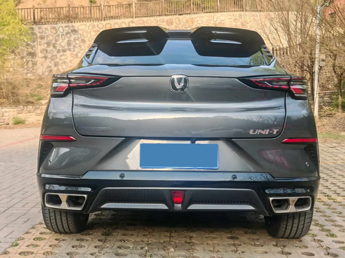 2023 ChangAn UNI-T 1.5T 188HP L4 7DCT,autocango,china used car exporter,china ev exporter,chinese used car exporter,chinese used ev exporter