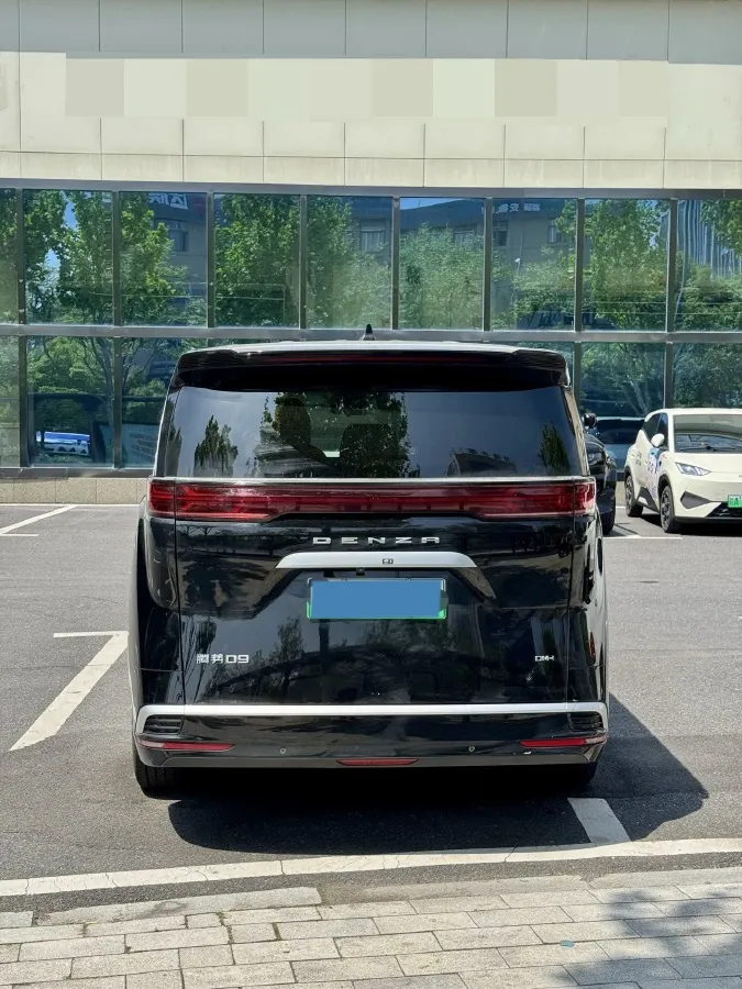 2022 HongQi HS7 3.0T 337HP V6 8AT,autocango,china used car exporter,china ev exporter,chinese used car exporter,chinese used ev exporter