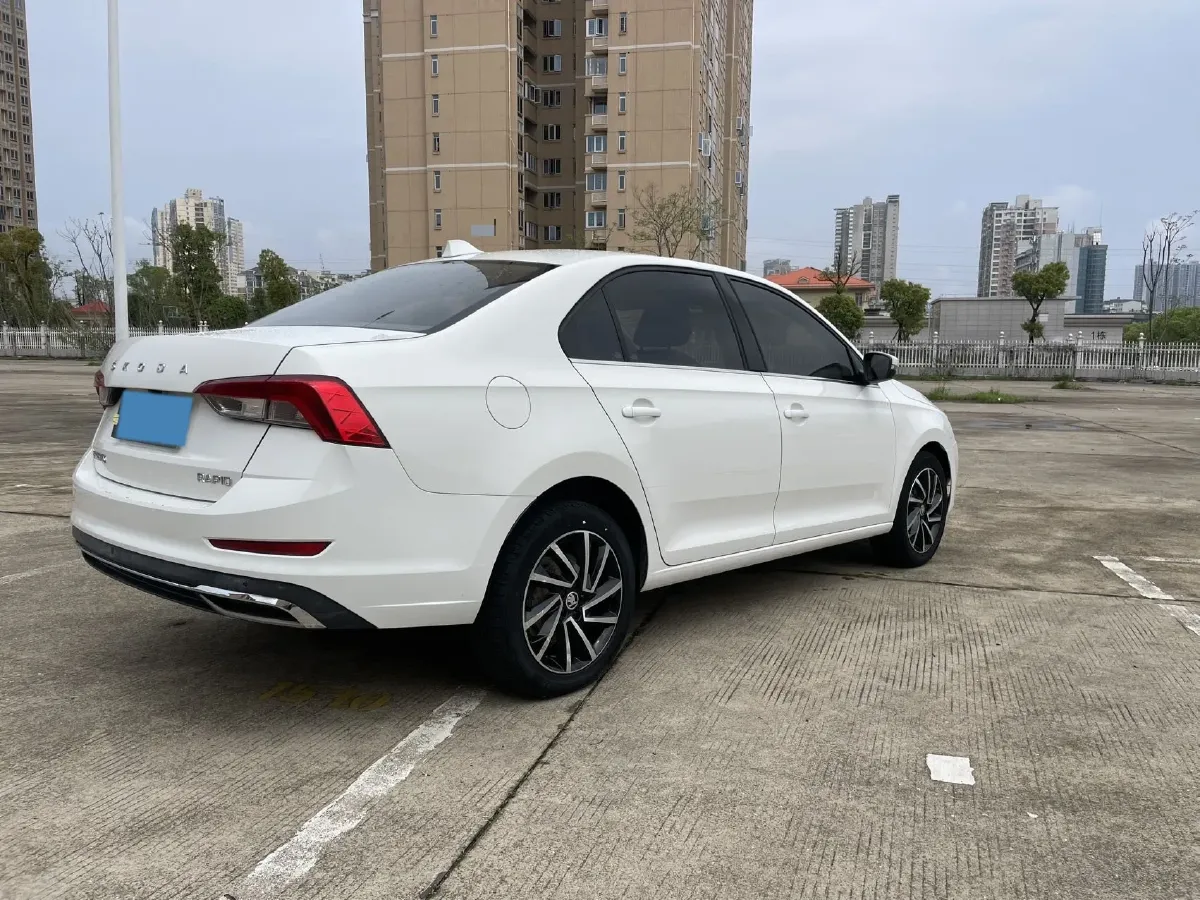 2020 Skoda Rapid 1.5L 112HP L4 6AT,autocango,china used car exporter,china ev exporter,chinese used car exporter,chinese used ev exporter
