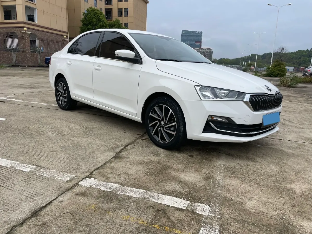 2020 Skoda Rapid 1.5L 112HP L4 6AT,autocango,china used car exporter,china ev exporter,chinese used car exporter,chinese used ev exporter