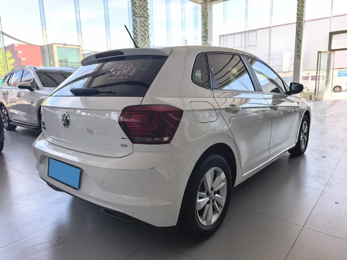 2019 Volkswagen Polo 1.5L 113HP L4 6AT,autocango,china used car exporter,china ev exporter,chinese used car exporter,chinese used ev exporter