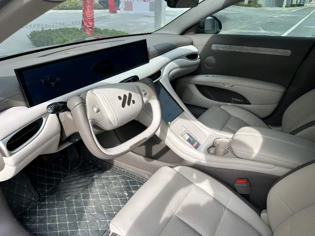 2025 IM L6 BEV,autocango,china used car exporter,china ev exporter,chinese used car exporter,chinese used ev exporter