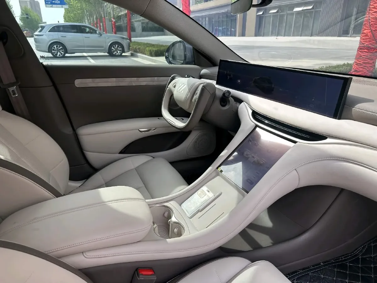 2025 IM L6 BEV,autocango,china used car exporter,china ev exporter,chinese used car exporter,chinese used ev exporter