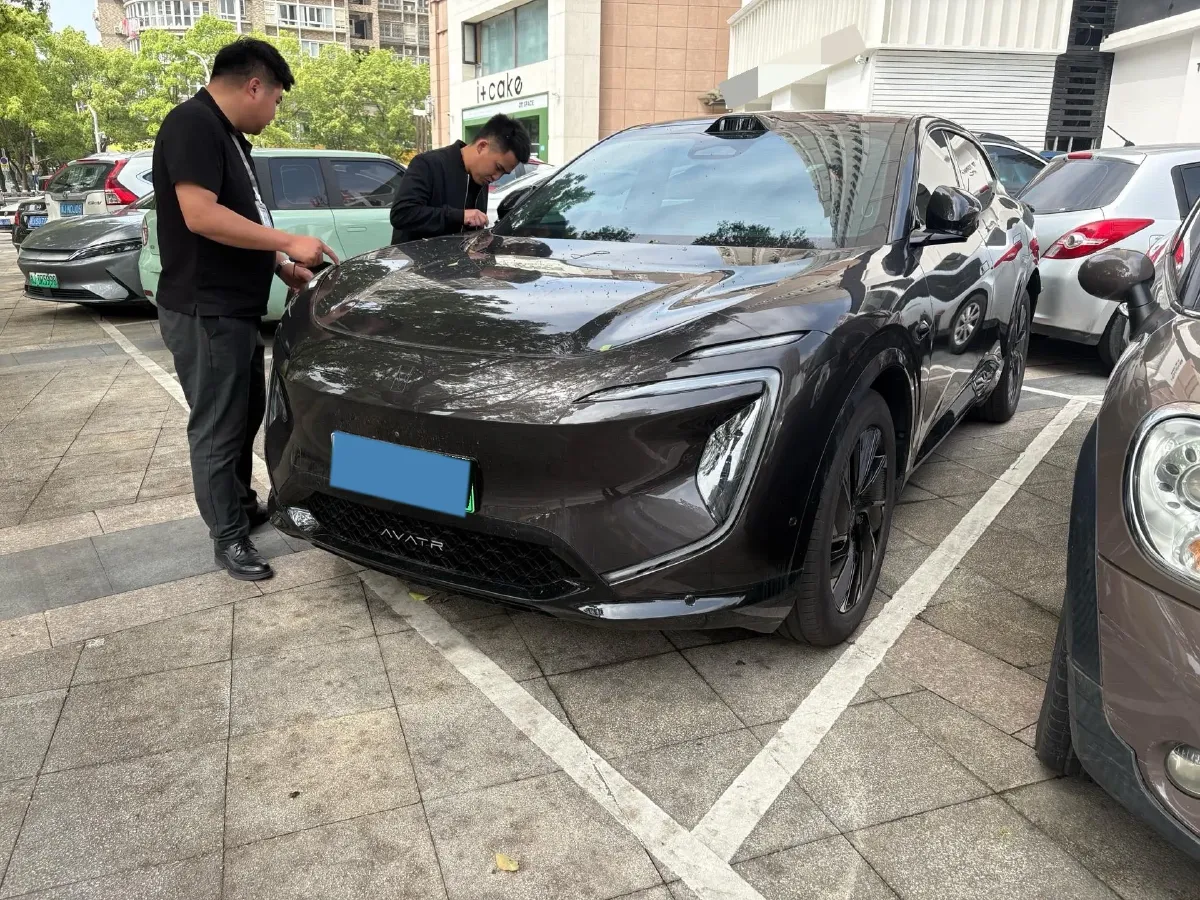 2024 Avatr 07 1.5T 156HP L4 REEV 39.05KWH,autocango,china used car exporter,china ev exporter,chinese used car exporter,chinese used ev exporter