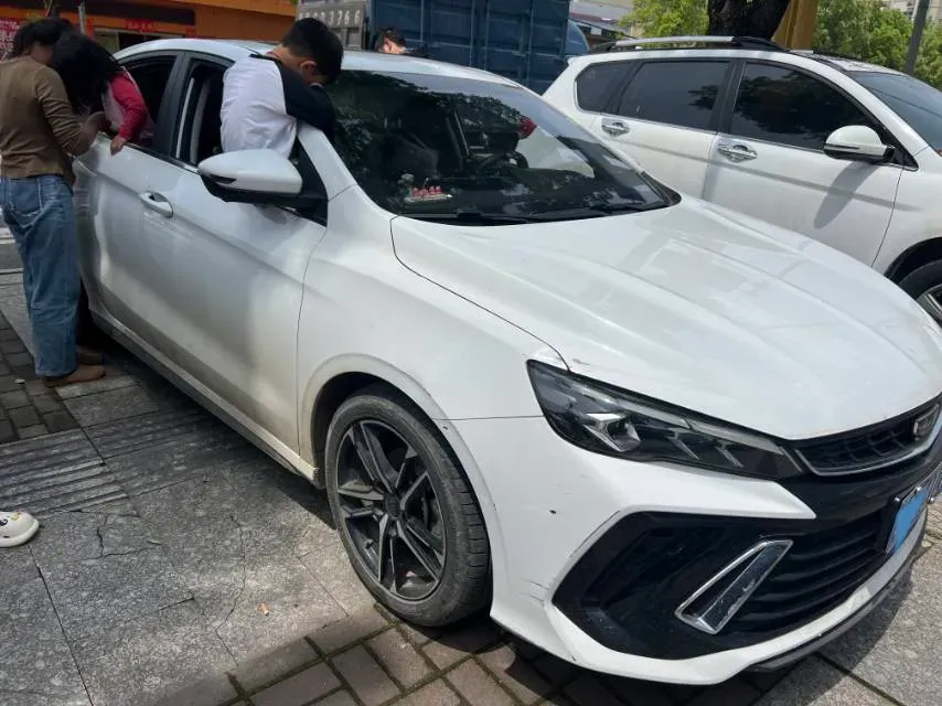 2022 Geely Binray 1.5T 181HP L4 7DCT,autocango,china used car exporter,china ev exporter,chinese used car exporter,chinese used ev exporter