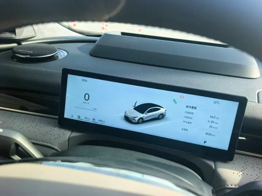 2025 Geely Galaxy Starshine 8 1.5T 163HP L4 3DHT PHEV 27.69KWH,autocango,china used car exporter,china ev exporter,chinese used car exporter,chinese used ev exporter