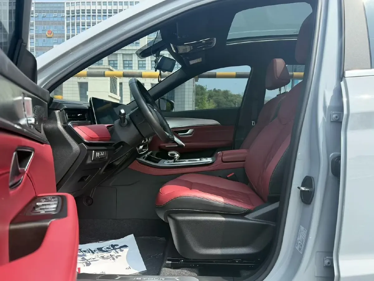 2024 Jetour X70 Plus 1.5T 156HP L4 6DCT,autocango,china used car exporter,china ev exporter,chinese used car exporter,chinese used ev exporter