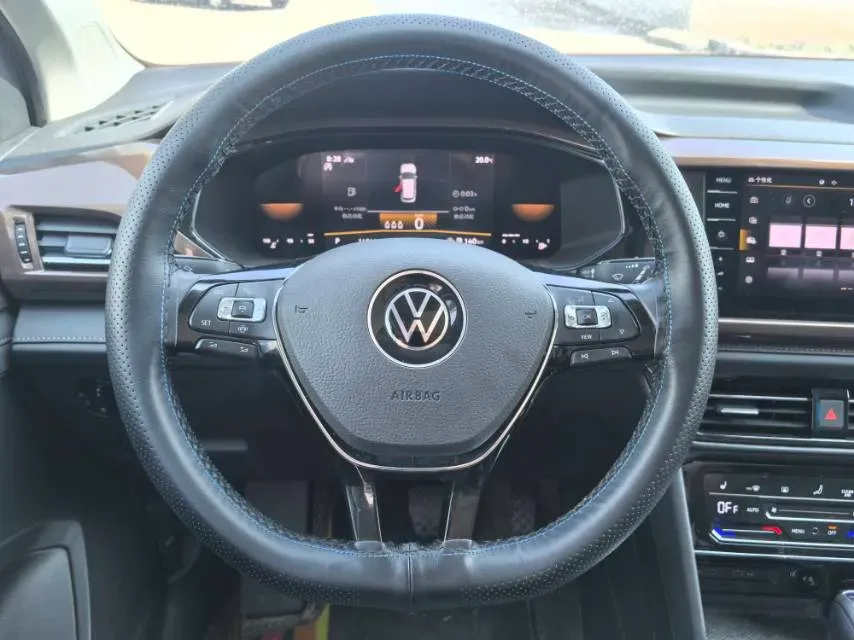 2022 Volkswagen Tharu 1.4T 150HP L4 7DCT,autocango,china used car exporter,china ev exporter,chinese used car exporter,chinese used ev exporter