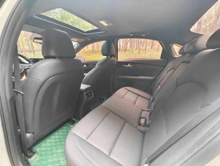 2019 Kia K3 1.5L 115HP L4 CVT,autocango,china used car exporter,china ev exporter,chinese used car exporter,chinese used ev exporter