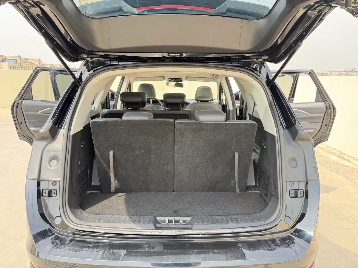 2023 Jetour X90 Plus 1.6T 197HP L4 7DCT,autocango,china used car exporter,china ev exporter,chinese used car exporter,chinese used ev exporter